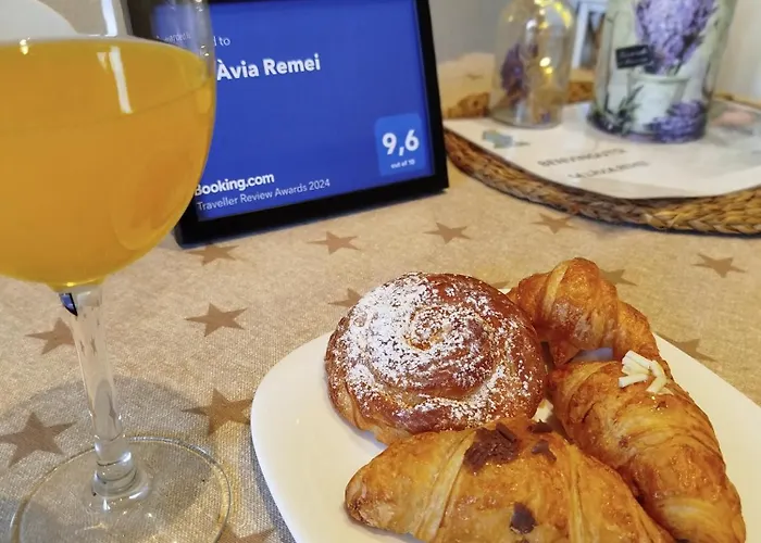 Ca L'avia Remei Tatil Evi *
